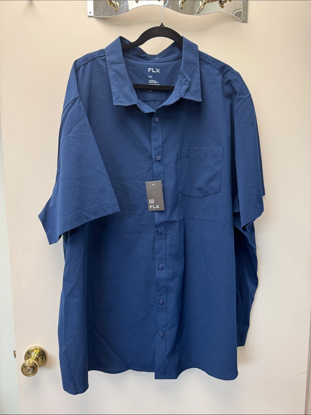 FLX Men's Short-Sleeve Button-Down Shirt in Navy